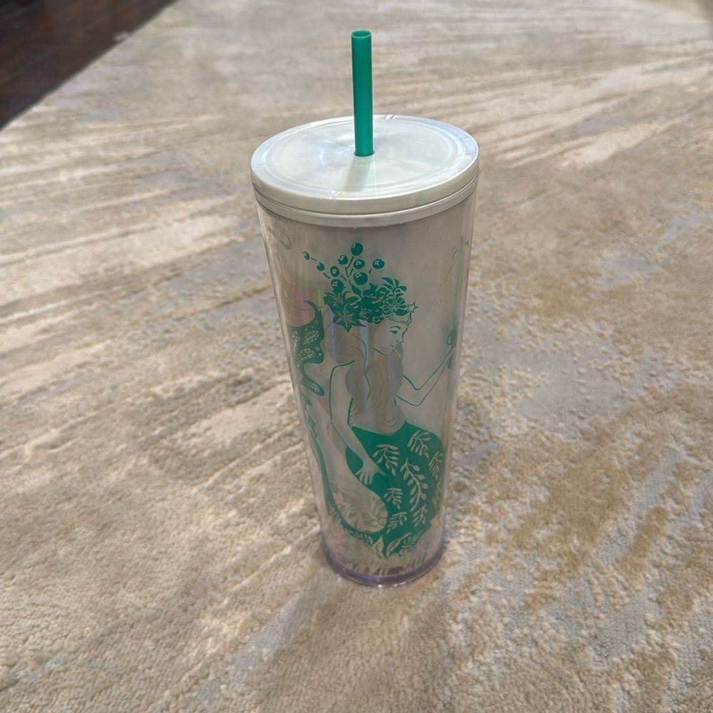 Starbucks Holiday 2022 Siren Mermaid Mother Of Pearl Iridescent 24oz  Tumbler‎